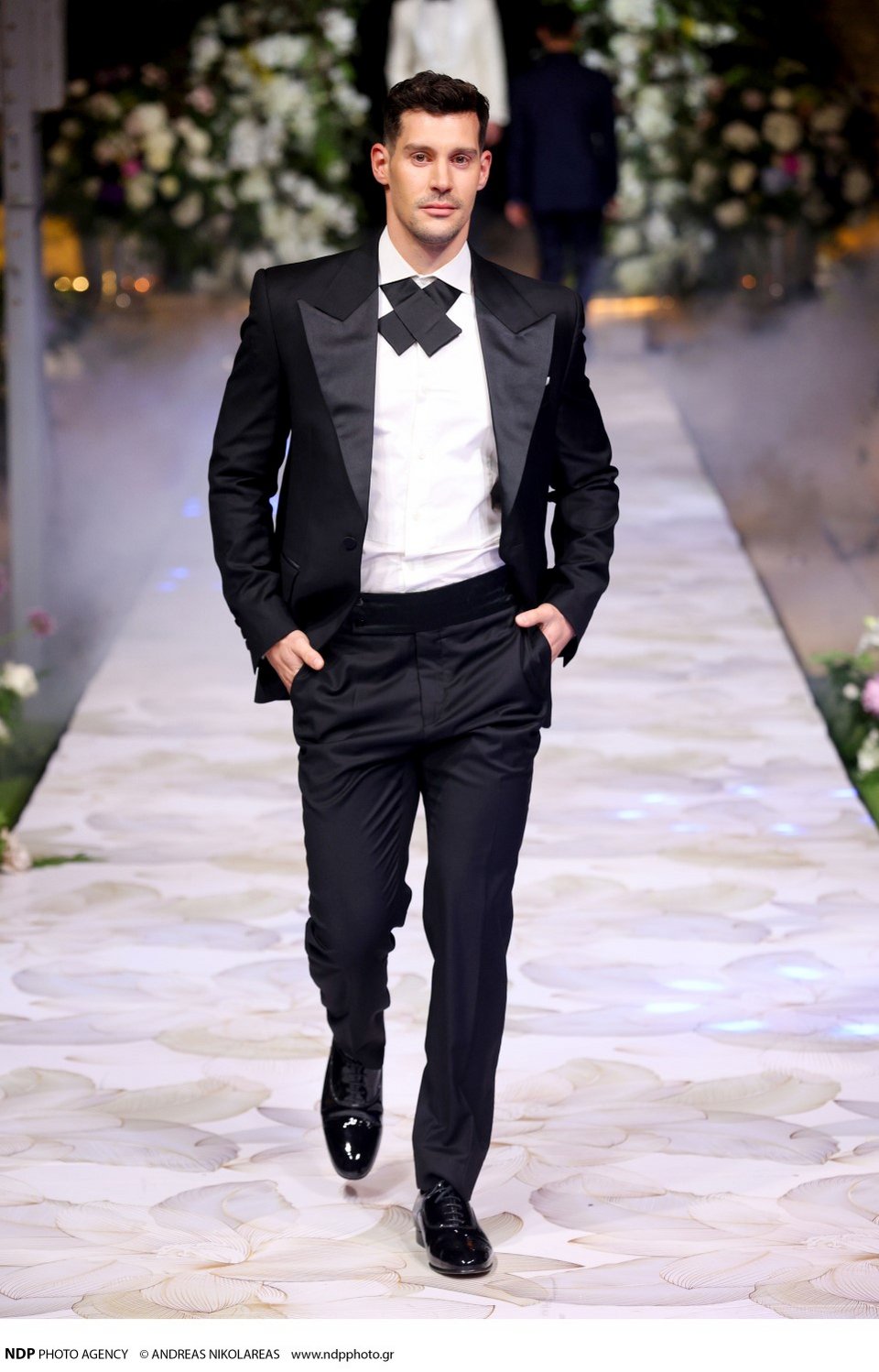 Μάνος Βροτζάκης