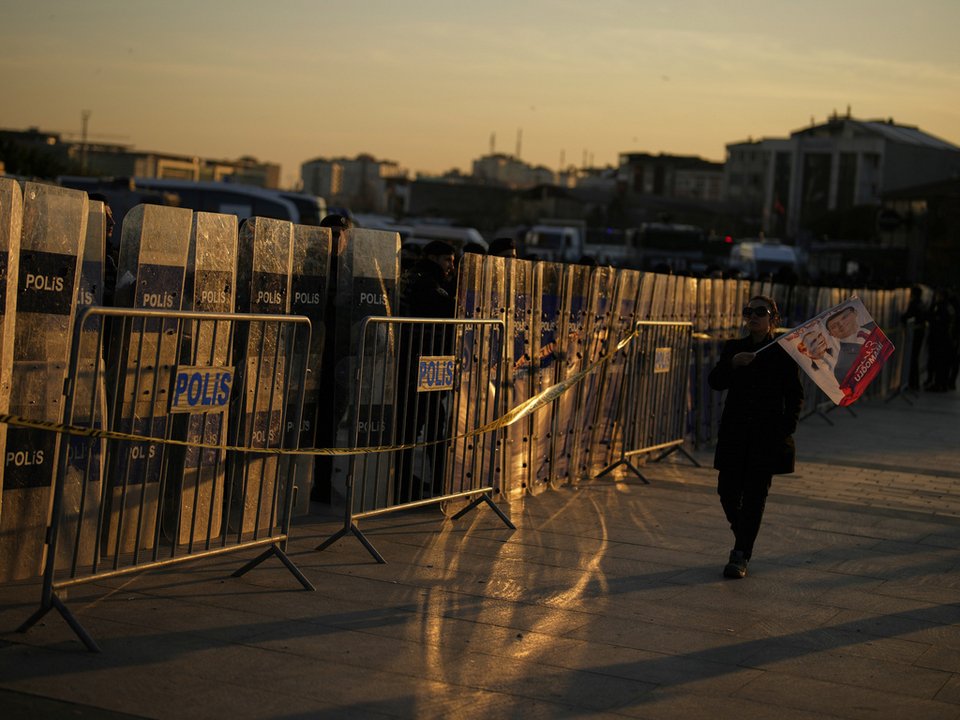Διαδηλώσεις στην Κωνσταντινούπολη για τον Ιμάμογλου