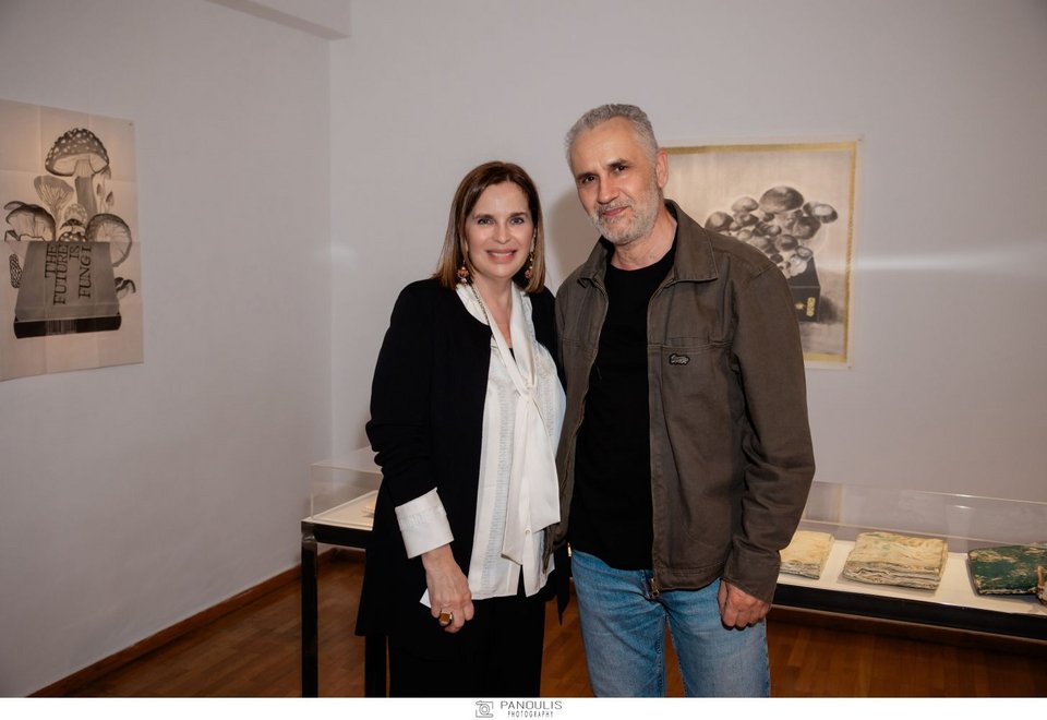 Η Διευθύντρια της CITRONNE Gallery, Τατιάνα Σπινάρη, και ο Παντελής Χανδρής