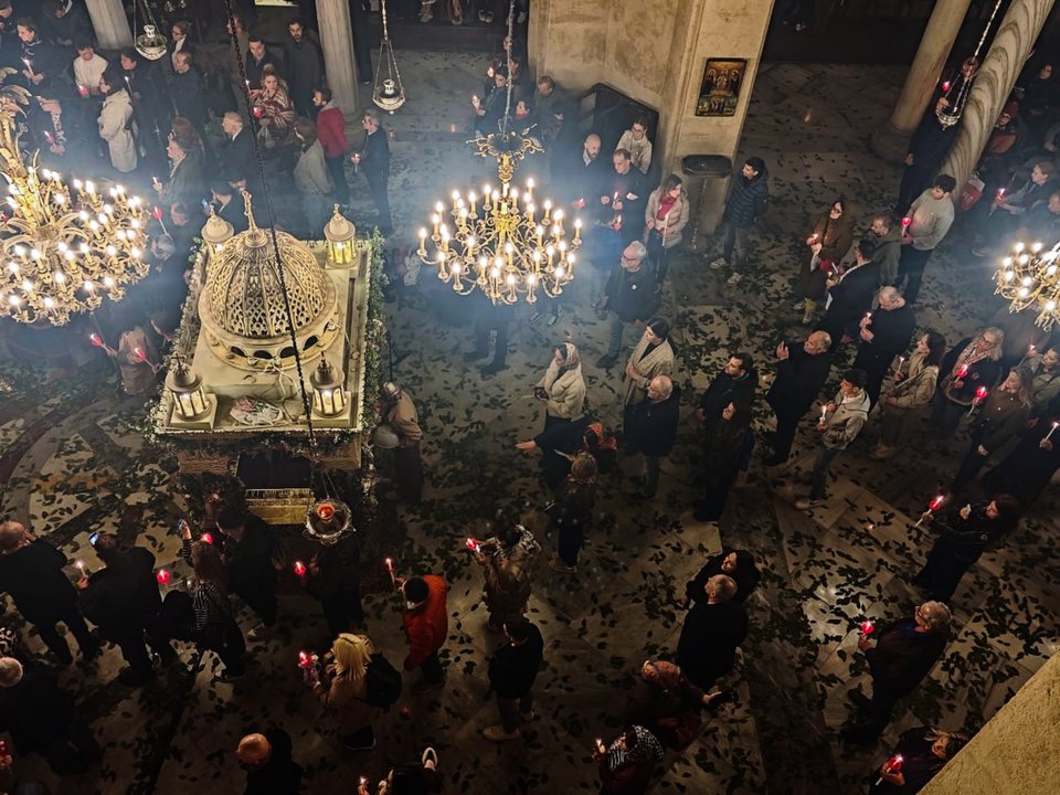 Ανάσταση στον Ιερό Ναό Αγίας Τριάδας στην Κωνσταντινούπολη, Μεγάλο Σάββατο 19 Απριλίου 2025 