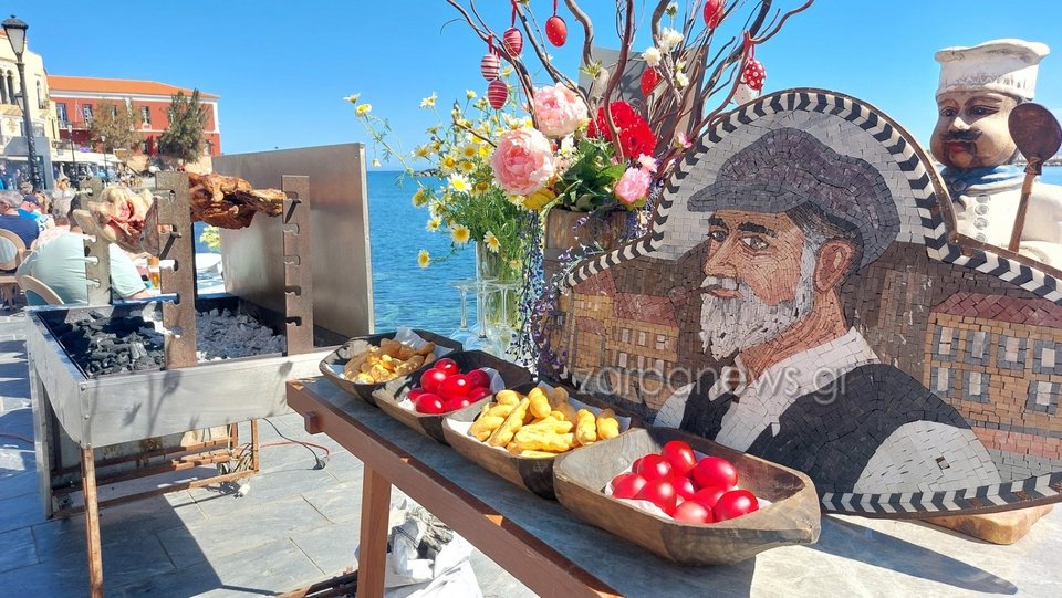 Το παραδοσιακό πασχαλινό γλέντι περιλαμβάνει και το τσούγκρισμα των αυγών
