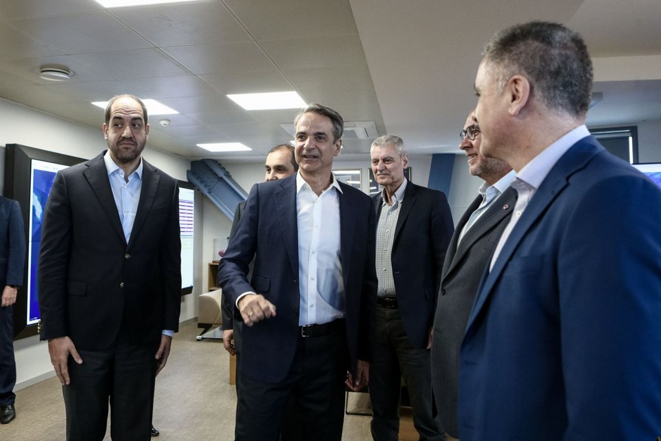 Επίσκεψη Μητσοτάκη στο υπουργείο Πολιτικής Προστασίας