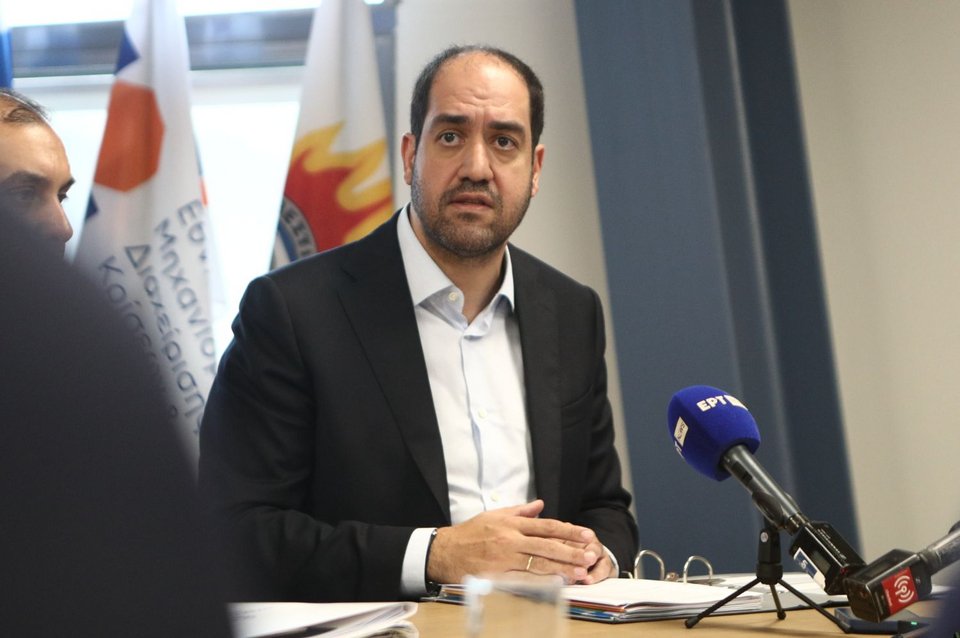 Επίσκεψη Μητσοτάκη στο υπουργείο Πολιτικής Προστασίας