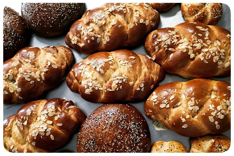 Τσουρέκια από το Rio/ φωτογραφία: facebook  