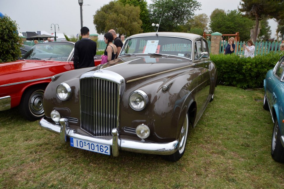 Σπάνια Bentley