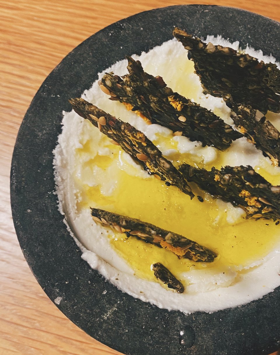 Αλμυρό παγωτό για τη σαλάτα.