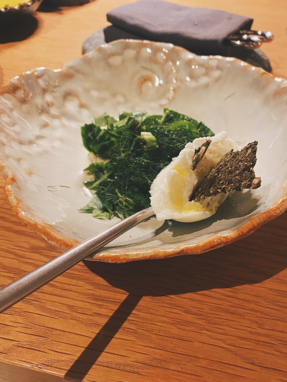 Η σαλάτα του Νυν Εστί.