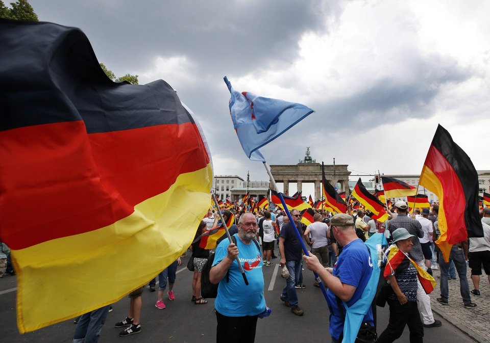 Υποστηρικτές του AfD σε συγκέντρωση στο Βερολίνο/AP