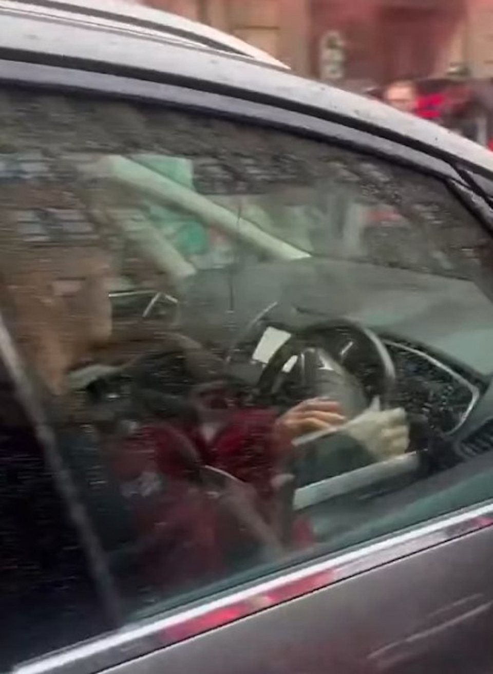 O οδηγός που έπεσε πάνω στο πλήθος στο Λίβερπουλ/ Φωτογραφία Daily Mail