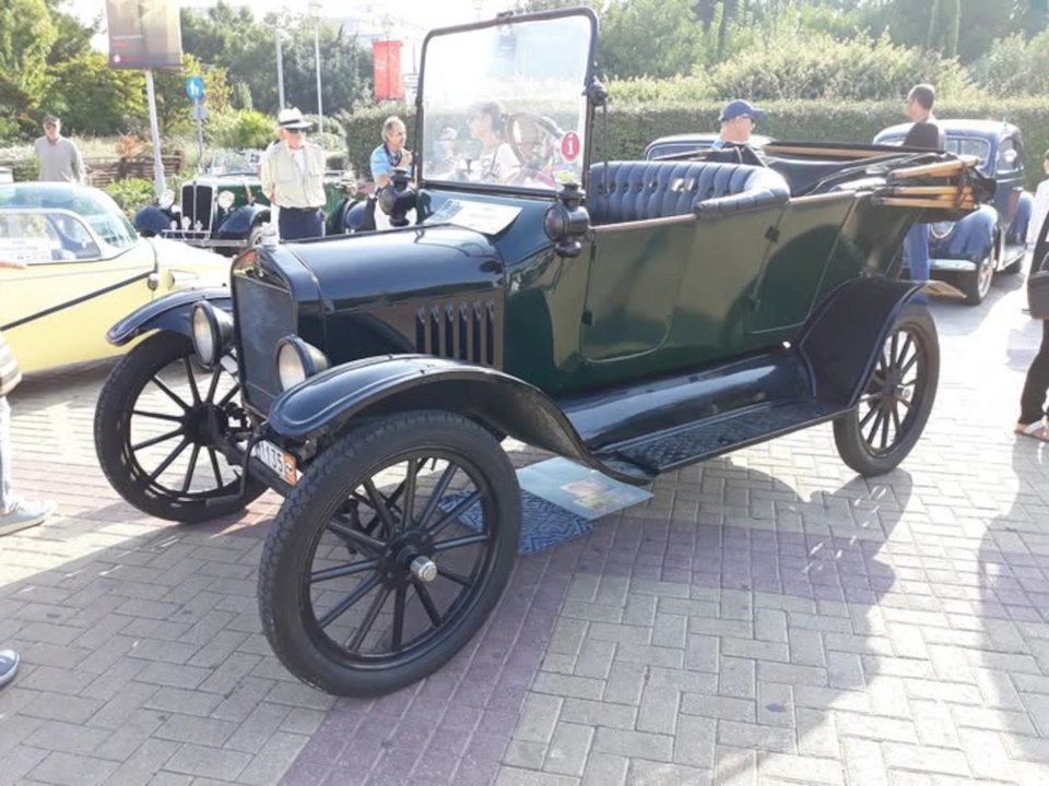 Το θρυλικο Ford Model T του 1917