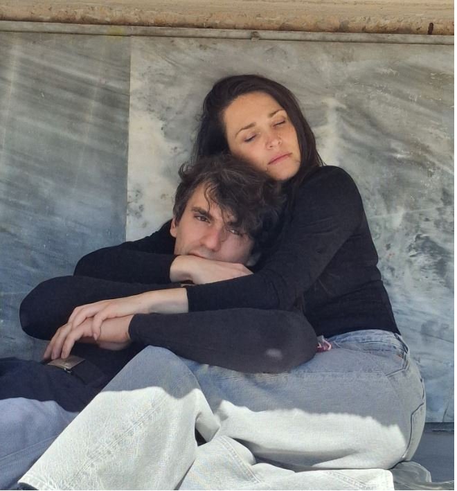  Δημήτρης Καπουράνης Μαίρη Μηνά, Γκράχαμ και Γκρέις 