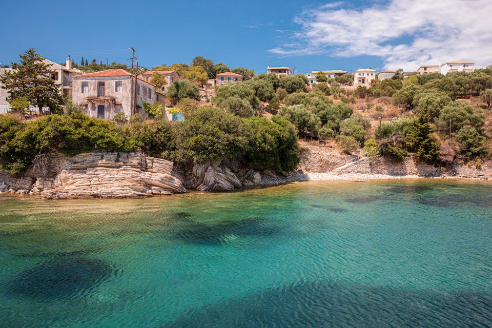 Χωριό στο νησί Καστός