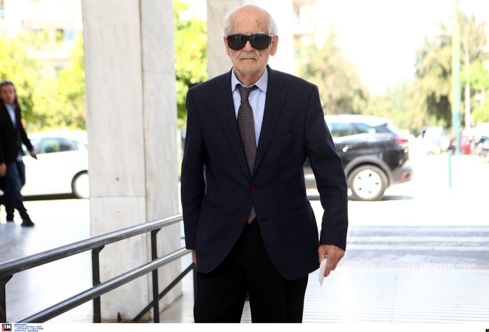 Απόστολος Κακλαμάνης