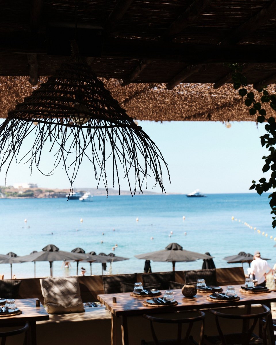 Το Krabo στο Καβούρι / Φωτογραφία: krabobeach/Instagram