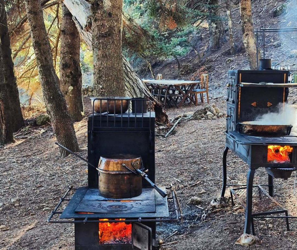 Η μαγειρική των Nomade et Sauvage στο δάσος / Φωτογραφία: nomadeetsauvage/Instagram / Φωτογραφία: nomadeetsauvage/Instagram