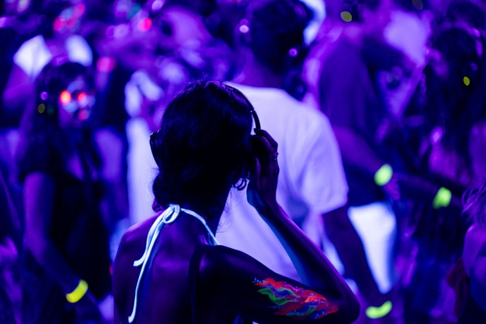 silent disco πάρτι στο ΚΠΙΣΝ