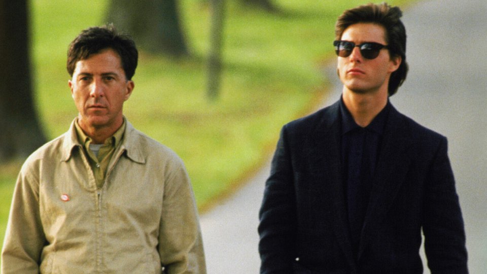 Το «Rain Man» κέρδισε το Όσκαρ καλύτερης ταινίας, καθώς και το Όσκαρ καλύτερου σκηνοθέτη για τον Λέβινσον, καλύτερου ηθοποιού για τον Χόφμαν και καλύτερου σεναρίου / IMDB