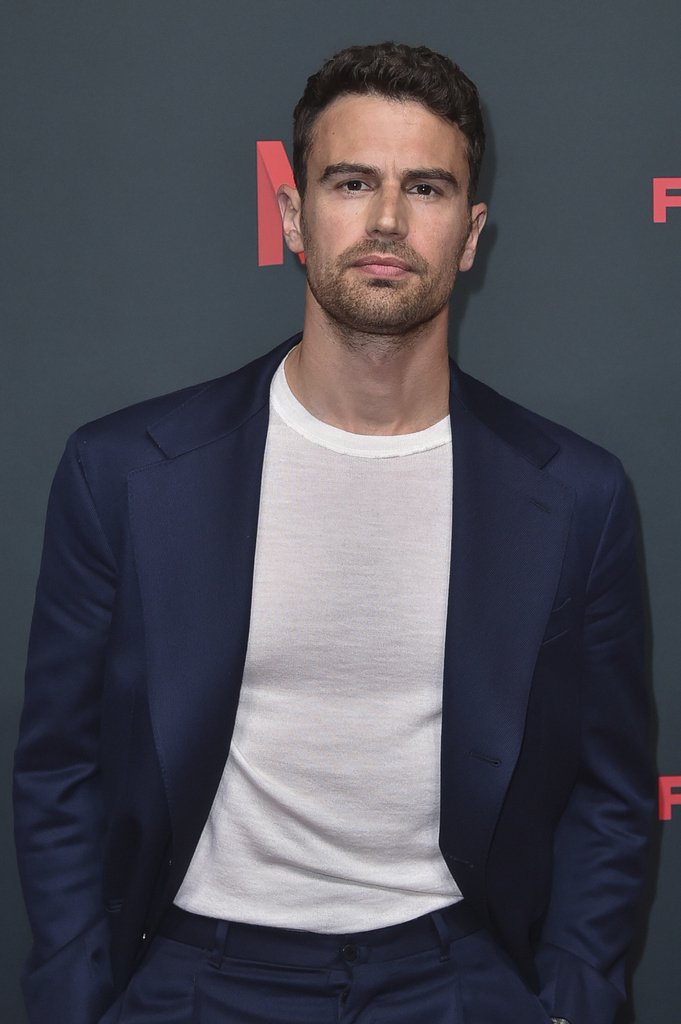 Ο Theo James /