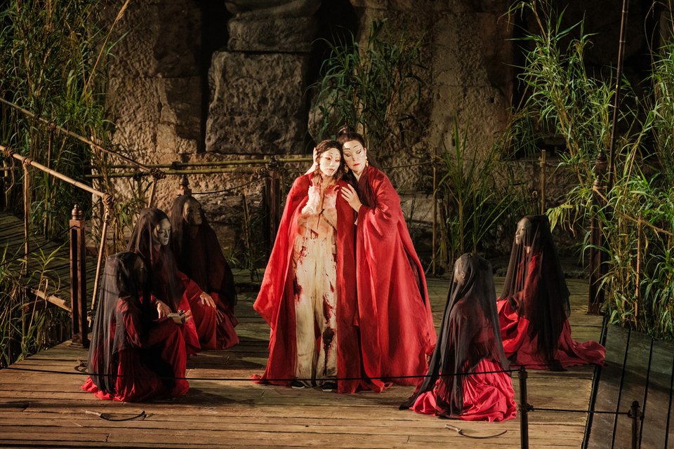 Η Αμερικανίδα σοπράνο Λιζ Λίντστρομ στο ρολο της Τουραντότ / Φωτογραφία: Γιάννης Αντώνογλου 