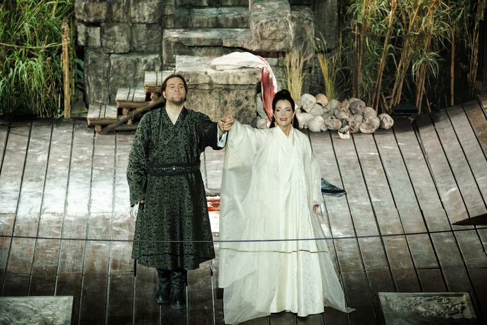 Οι δύο πρωταγωνιστές της βραδιάς: Ο Ρικκάρντο Μάσσι και η Λιζ Λίντστρομ / Φωτογραφία: Γ. Αντώνογλου