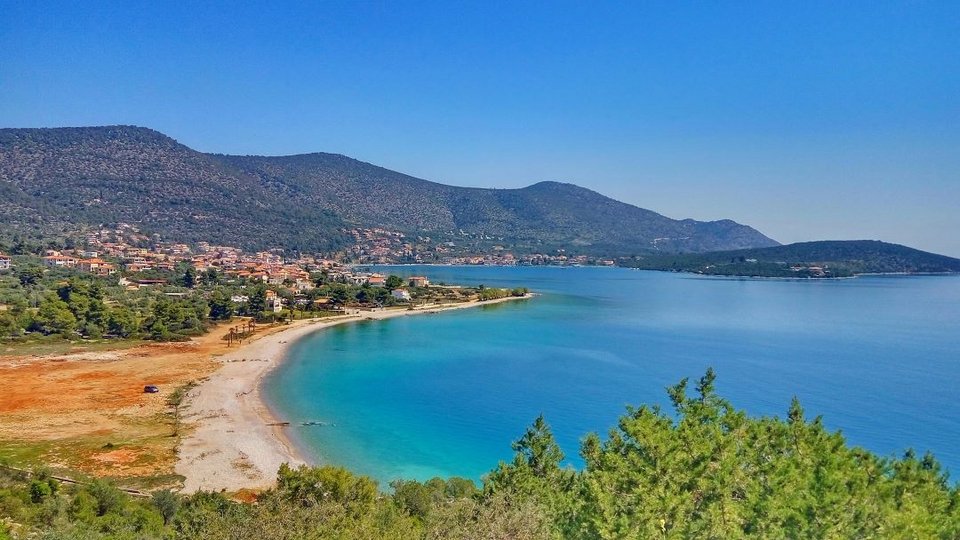 Κόρφος παραλία