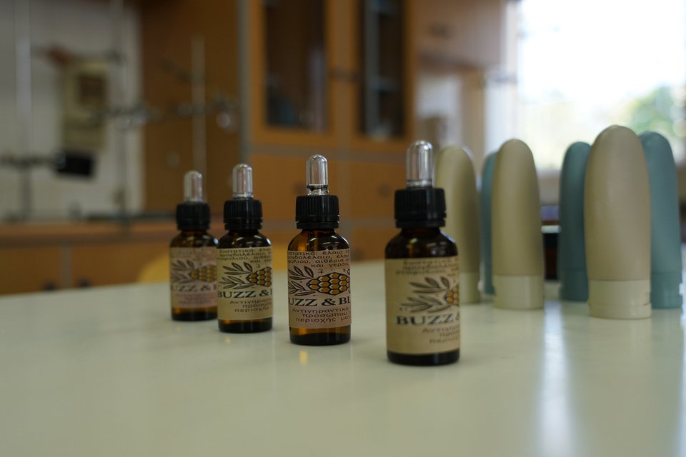 Κάποια από τα καλλυντικά που έχουν φτιάξει τα παιδιά