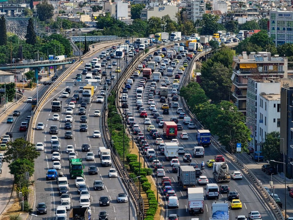Κίνηση στον Κηφισό κατά την έξοδο για το τριήμερο του Αγίου Πνεύματος / Φωτογραφία: Eurokinissi, Αντώνης Νικολόπουλος