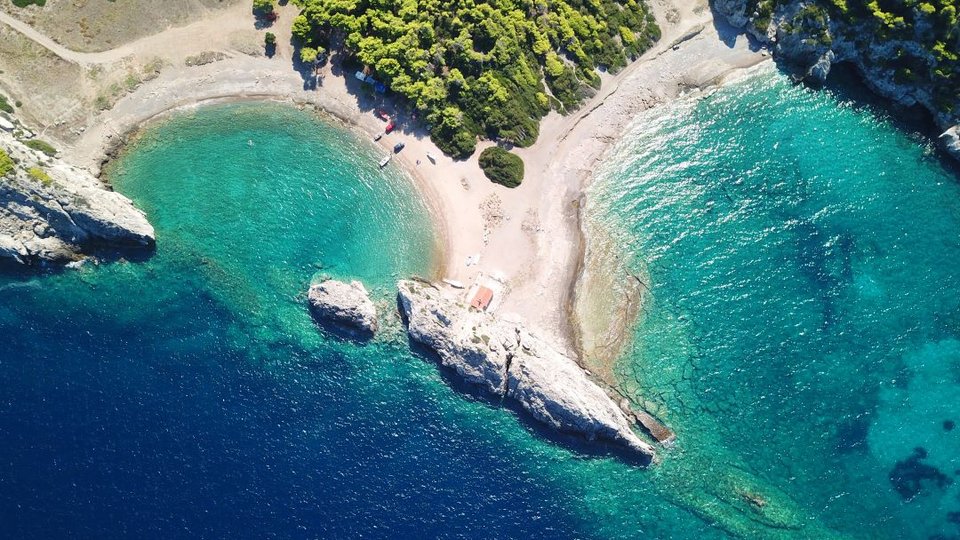 Λουτράκι Μυλοκοπή παραλία