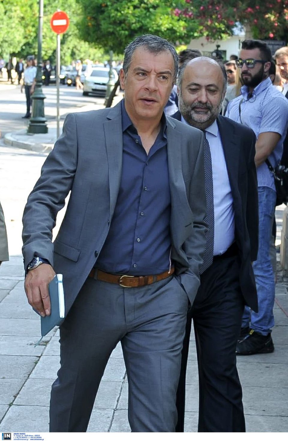 Ο Σταύρος Θεοδωράκης με τον Δημήτρη Τσιόδρα -Φωτογραφία: Intimenews/ΛΙΑΚΟΣ ΓΙΑΝΝΗΣ