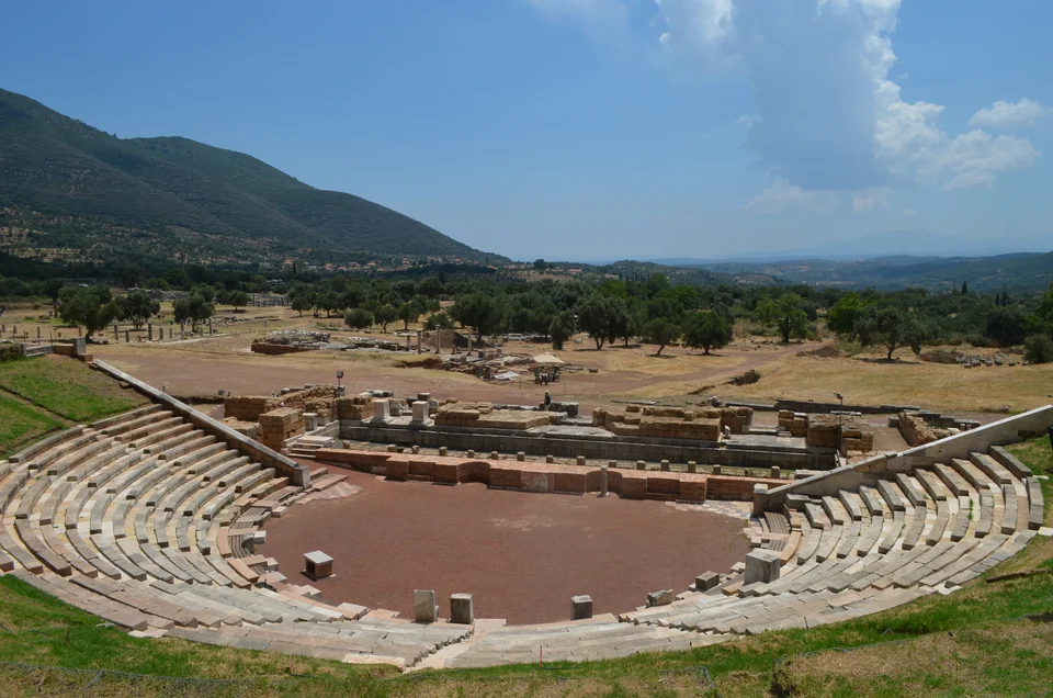 Θεατρο Αρχαίας Μεσσήνης