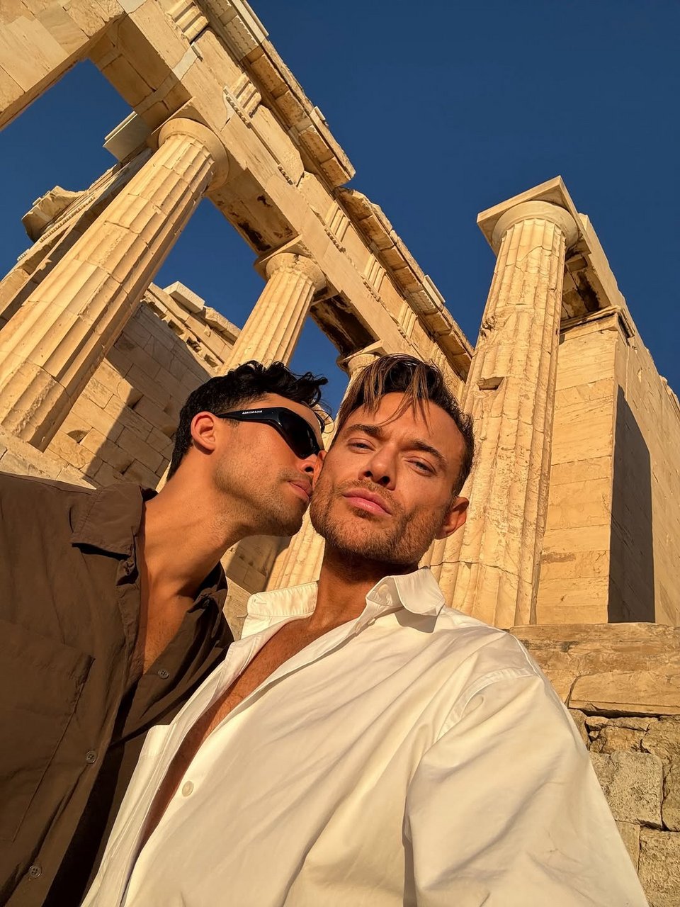 Ο Δημήτρης Γιαννέτος με τον αρραβωνιαστικό του Φελίπε Καρντόσο