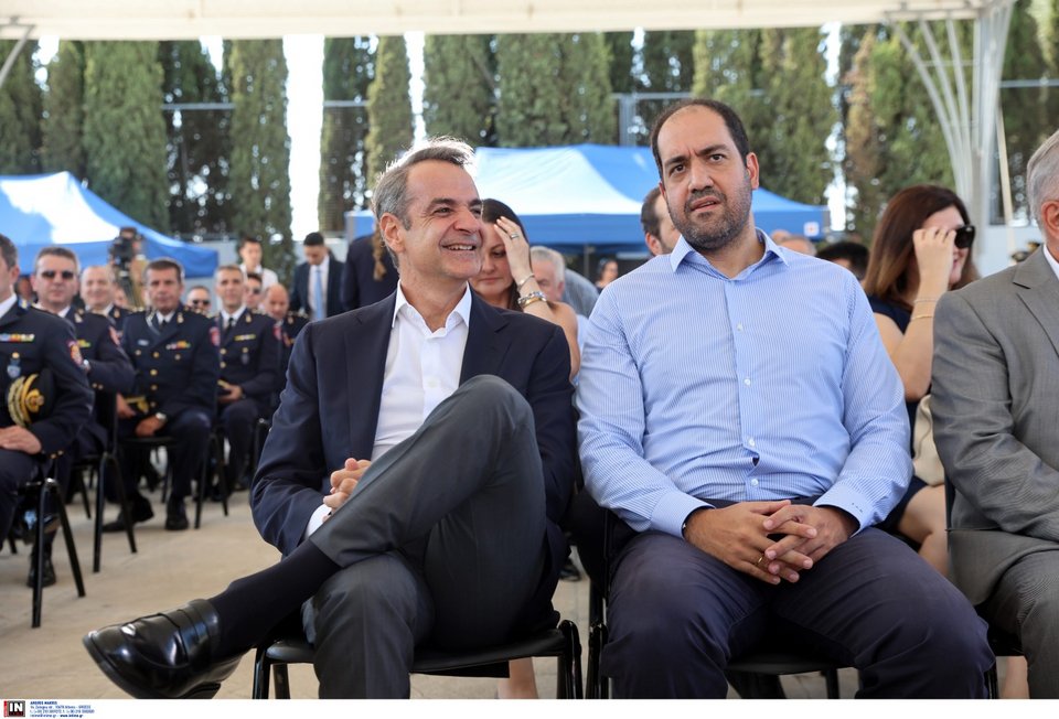 Ο πρωθυπουργός Κυριάκος Μητσοτάκης και ο υπουργός Κλιματικής Κρίσης και Πολιτικής Προστασίας Γιάννης Κεφαλογιάννης