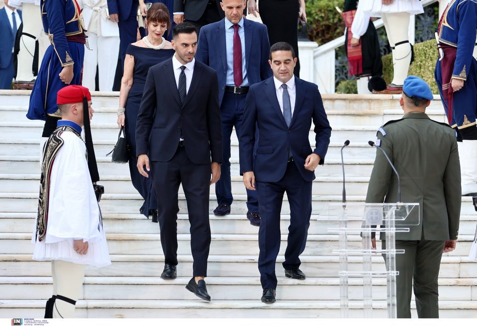 Οι βουλευτές του ΠΑΣΟΚ Νίκος Χριστοδουλάκης (αριστερά) και Μιχάλης Κατρίνης