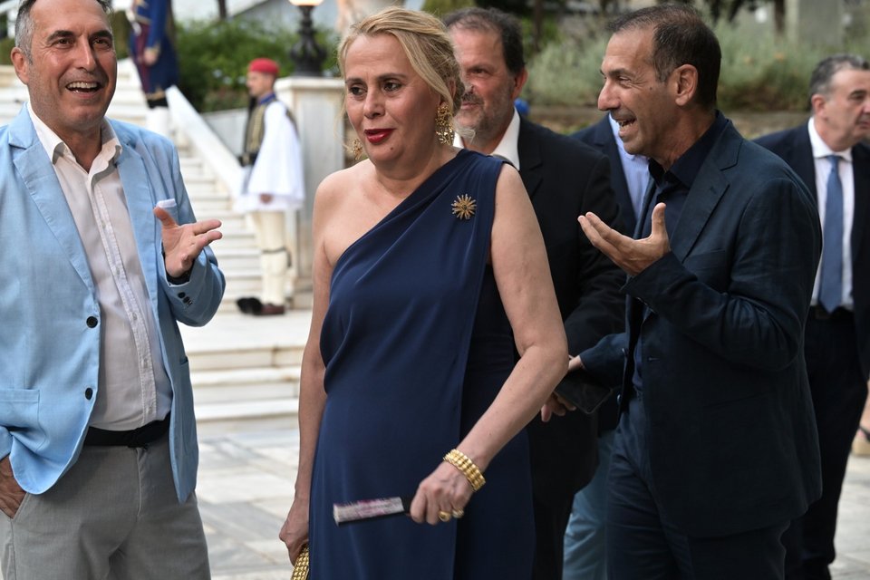 Η πρόεδρος της ΕΣΗΕΑ, Μαρία Αντωνιάδου