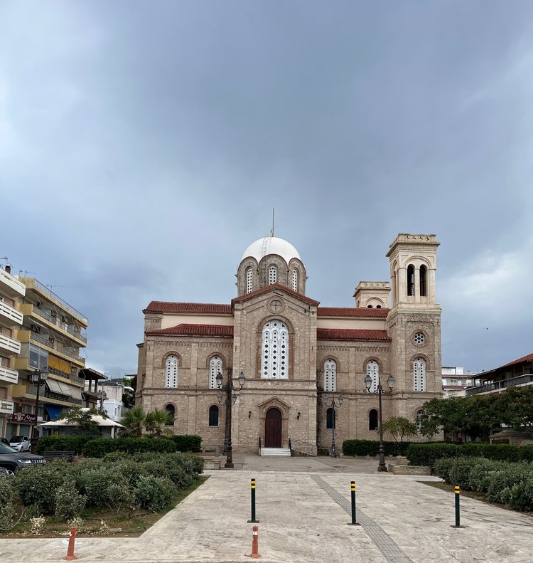 Ιερός Ναός Αγίου Βλασίου Ξυλόκαστρου / Φωτογραφία: Shutterstock