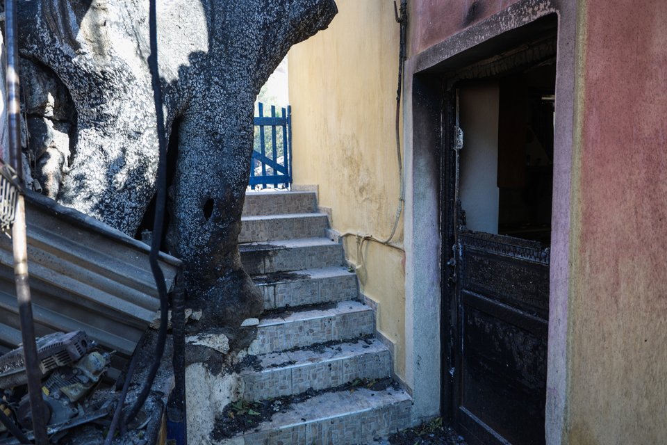 Καταστροφή από τη φωτιά στην Ιεράπετρα / ΣΤΕΦΑΝΟΣ ΡΑΠΑΝΗΣ, EUROKINISSI