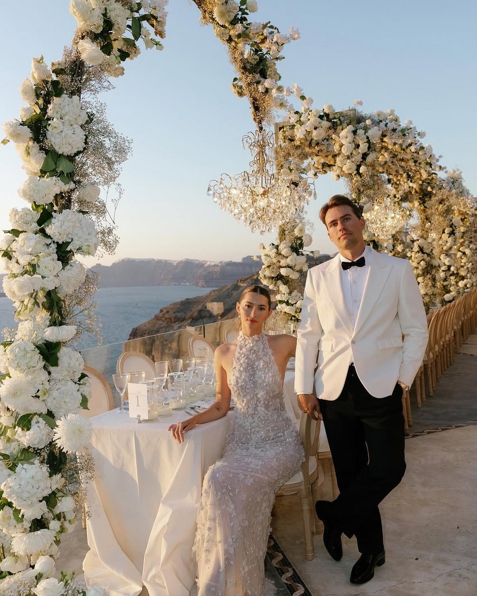 Η νύφη με το Oscar de la Renta νυφικό της