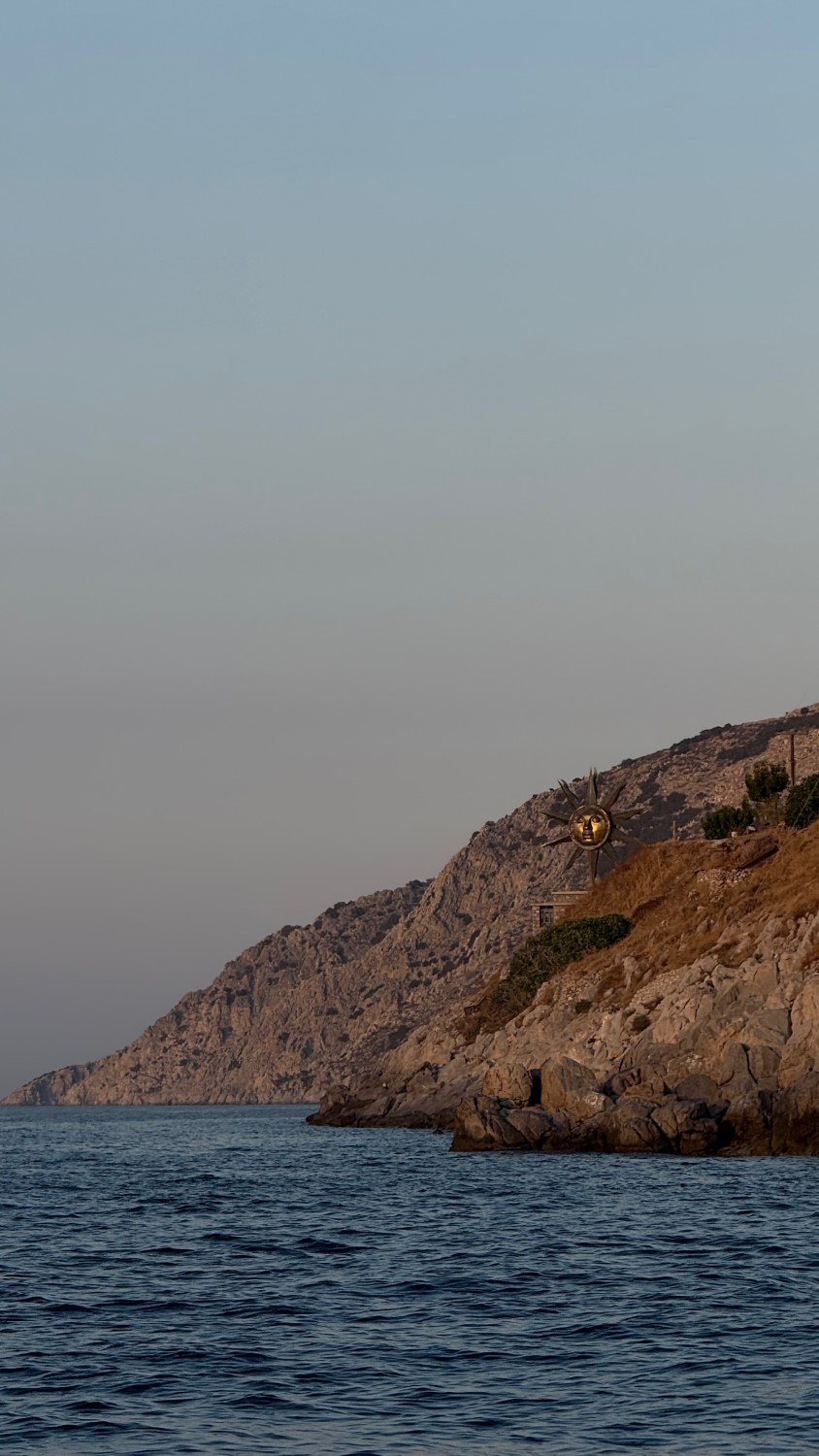 Η Αμαλία Κωστοπούλου και ο αρραβωνιαστικός της κάνουν κρουαζιέρα στον Αργοσαρωνικό