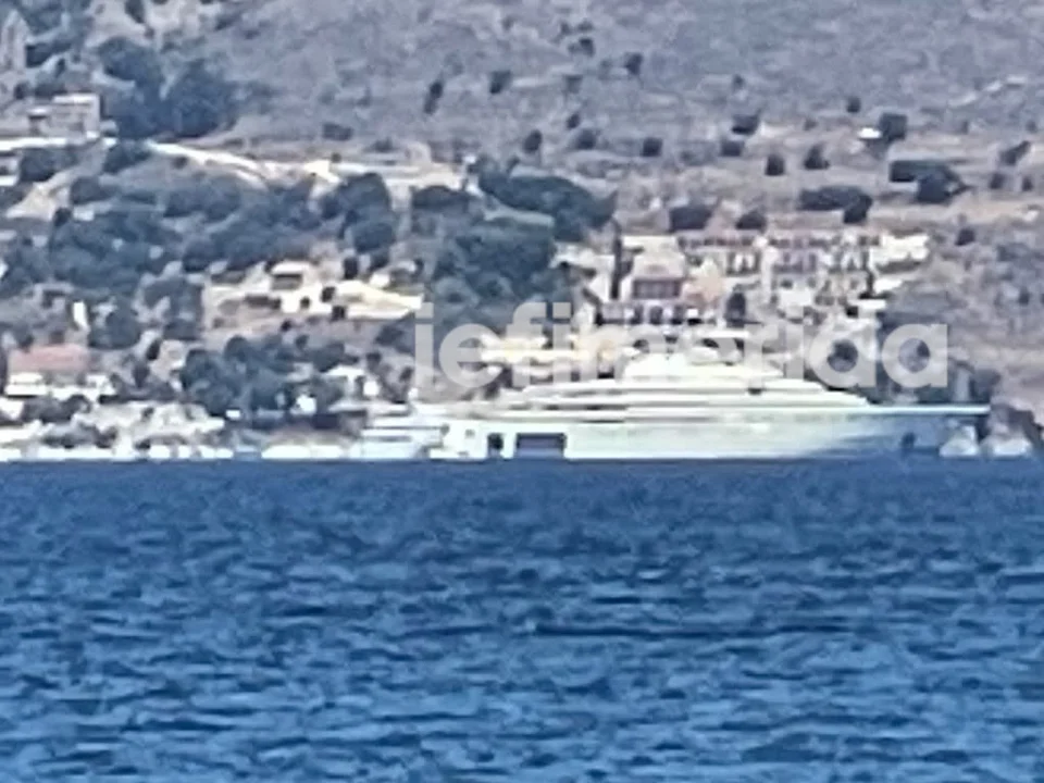 Σε αυτό το γιοτ λέγεται ότι κάνουν τις διακοπές τους οι Κέιτ Μίντλετον και Γουίλιαμ