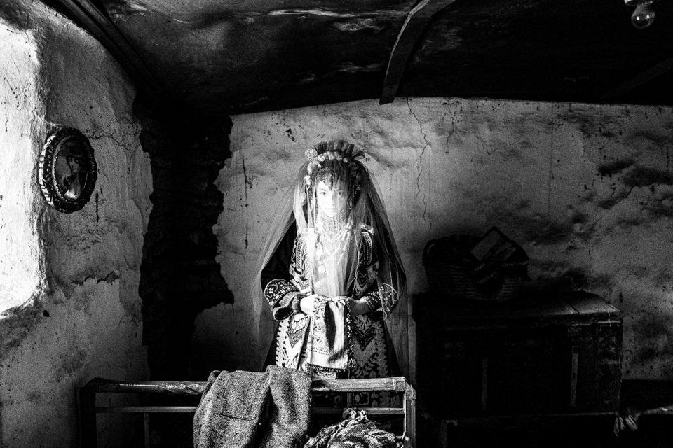 Φωτογραφικά έργα που αποτυπώνουν την πολιτισμική πολυμορφία και την ιστορία της Θράκης και του Σουφλίου, μέσα από μια σύγχρονη και ανθρωποκεντρική ματιά