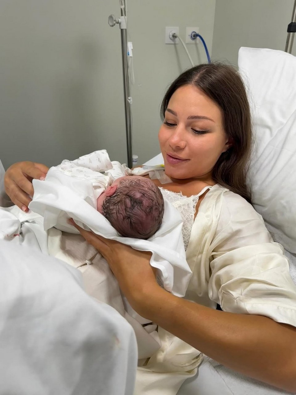 Μητέρα για πρώτη φορά η Σιμώνη Χριστοδούλου
