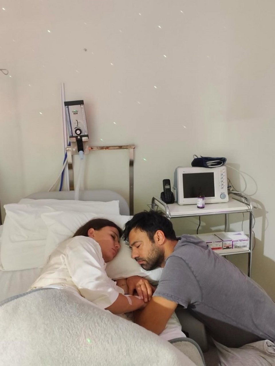 Ο Αντρέας Γεωργίου έκανε μία συγκινητική ανάρτηση μετά τη γέννηση της κόρης του