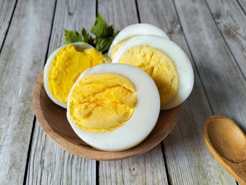 Βραστά αυγά 