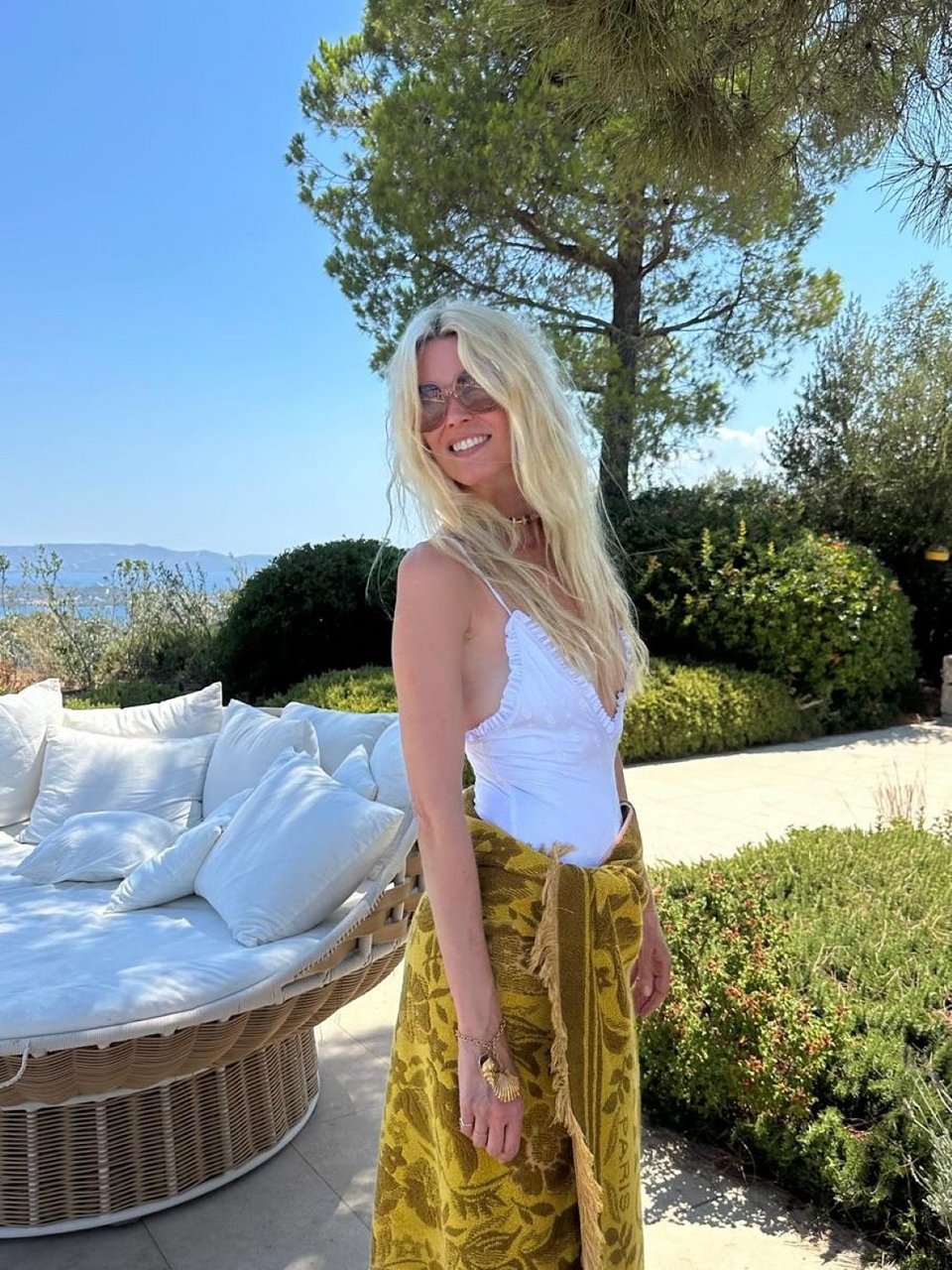 Το διάσημο μοντέλο επιλέγει συχνά την Ελλάδα για τις καλοκαιρινές της διακοπές
