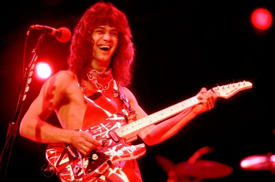 Ο Έντι Βαν Άλεν, ιδρυτικό μέλος των Van Halen, ήταν ένας από τους πιο ταλαντούχους και επιδραστικούς κιθαρίστες της ροκ μουσικής