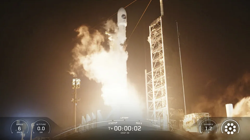 Η SpaceX εκτόξευσε ένα αμερικανικό διαστημικό μη επανδρωμένο στρατιωτικό αεροσκάφος