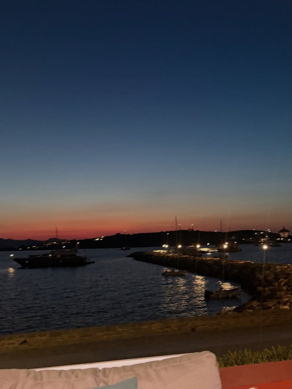 Η δημοφιλής παρουσιάστρια δημοσίευσε σειρά φωτογραφιών από τις διακοπές της