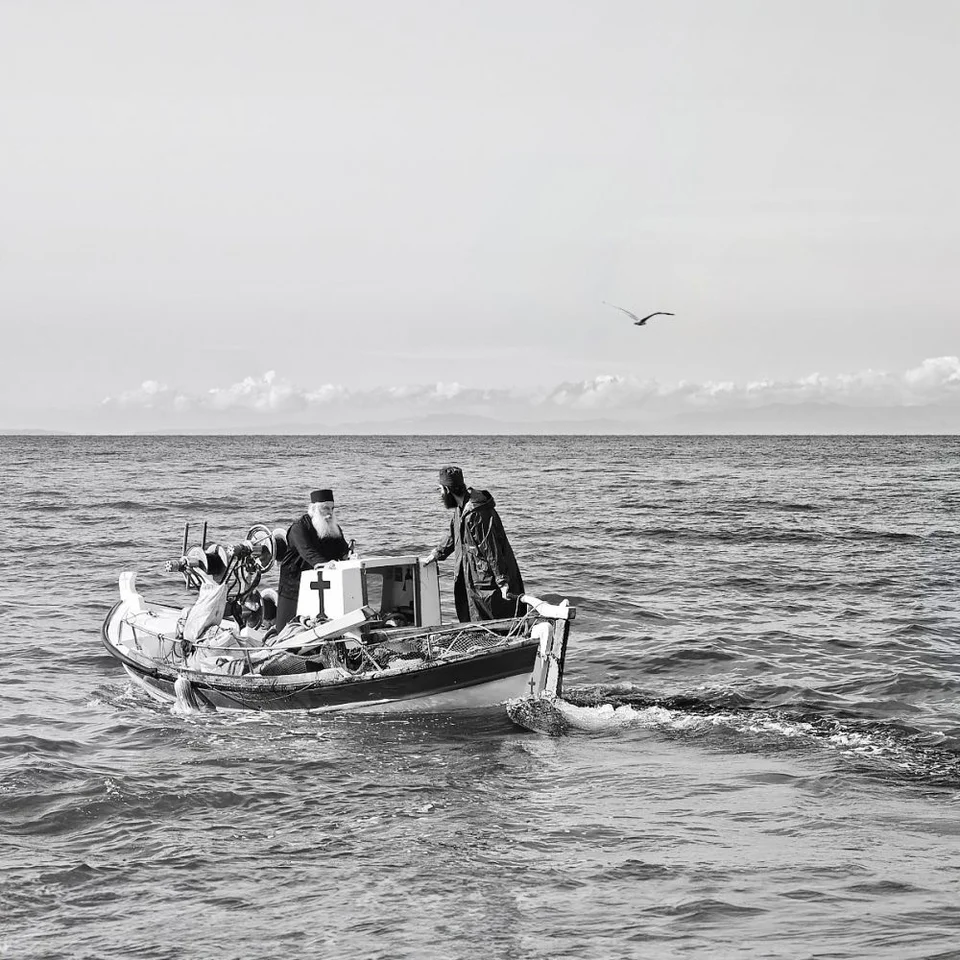 Ενα δίχρονο φωτογραφικό οδοιπορικό του Γιάννη Γιαννάτου στο Άγιον Όρος