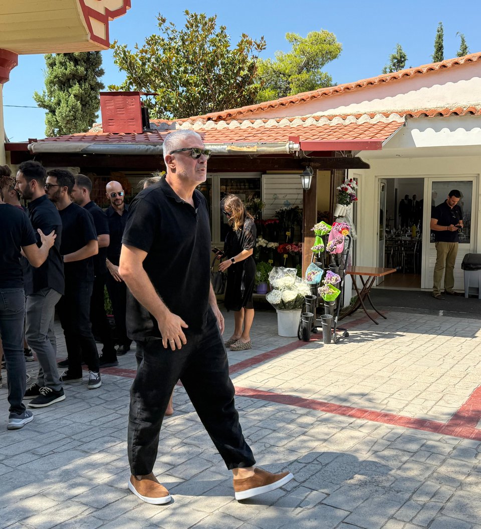 Αντώνης Νικοπολίδης