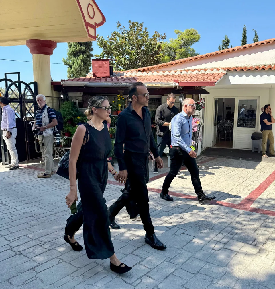 Ο Πάνος Μουζουράκης με τη σύζυγό του Μαριλού Κόζαρη